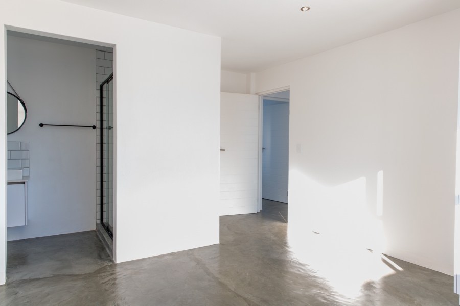 To Let 3 Bedroom Property for Rent in Paradise Beach Western Cape